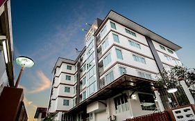 Winner Sriracha Serviced Apartment